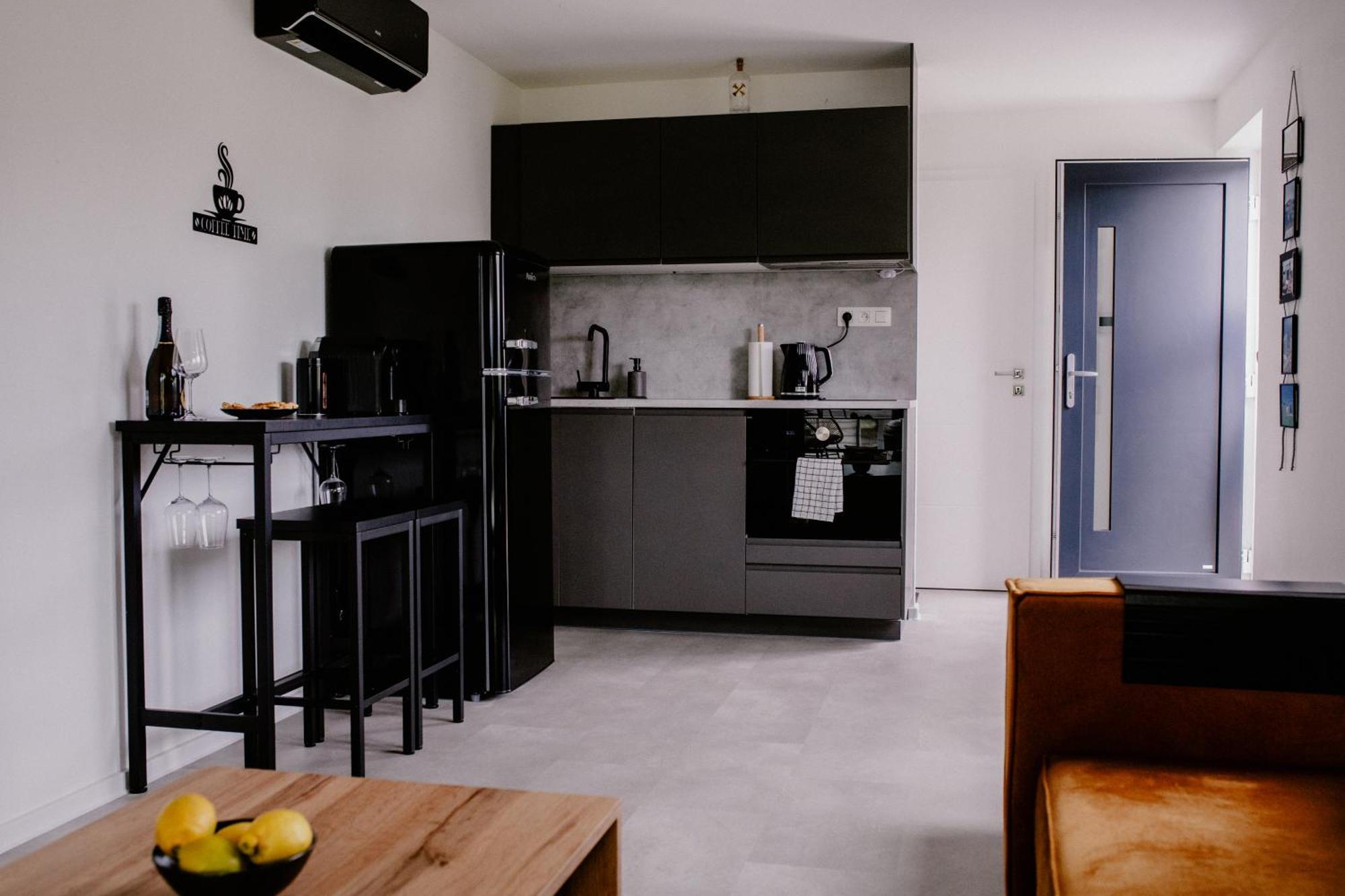Apartment Fratello Šoporňa 외부 사진
